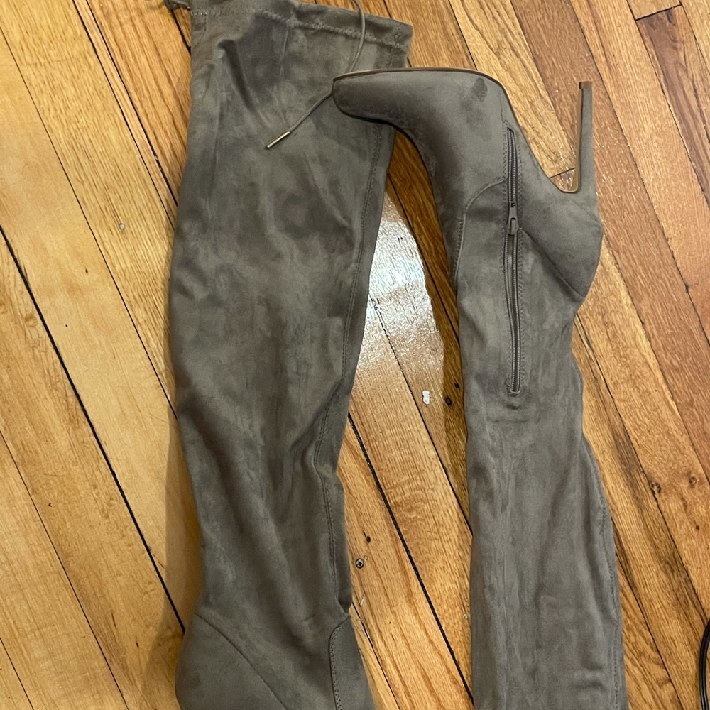 Over the knee boots heeled boots